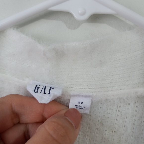 SOLD GAP | small fuzzy duster cardigan - Picture 7 of 8